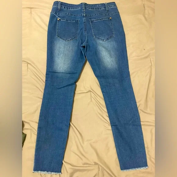 Cotton On Jeans - Picture 2 of 4